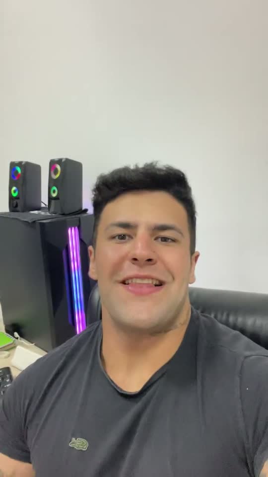 Vídeo do Adriano